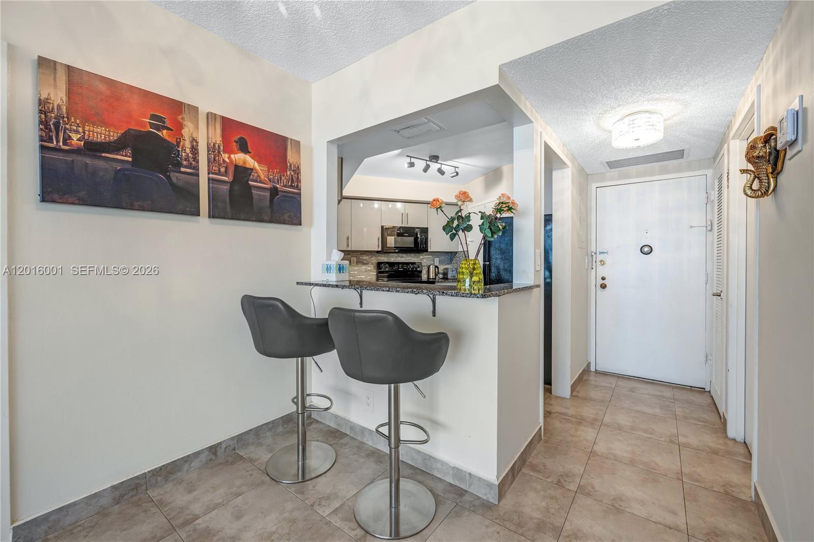 Photo of 3725 Ocean Dr  #1015, Hollywood, Florida, 33019 - 