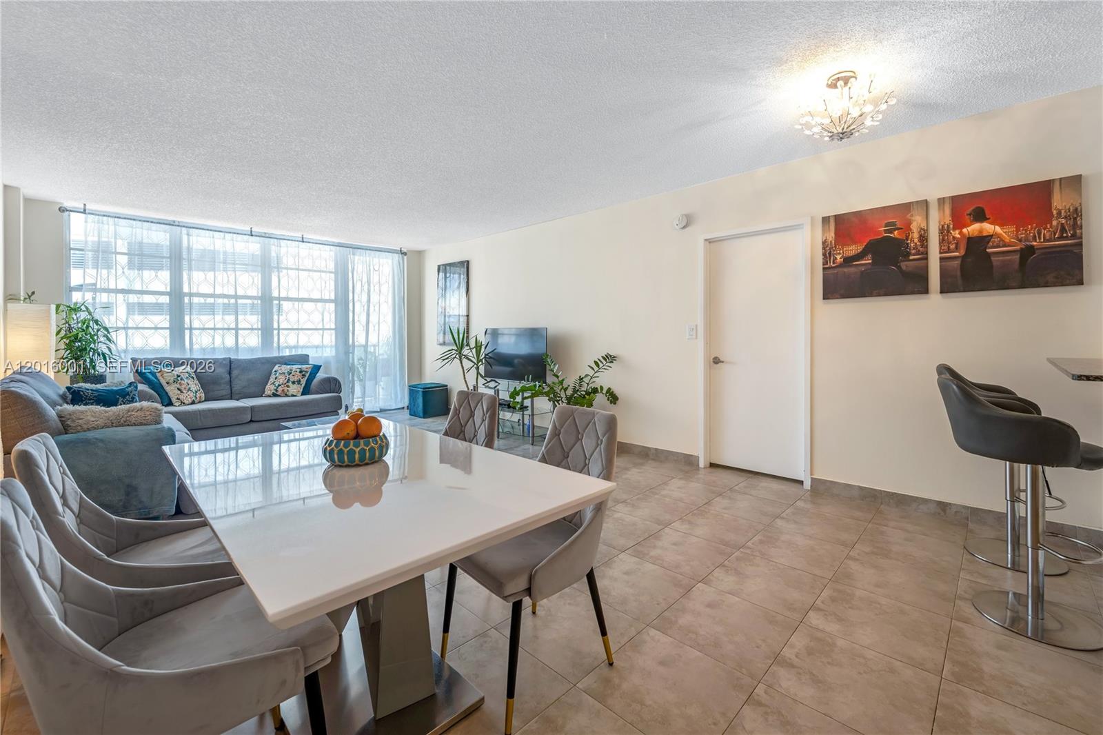 Photo of 3725 Ocean Dr  #1015, Hollywood, Florida, 33019 - 