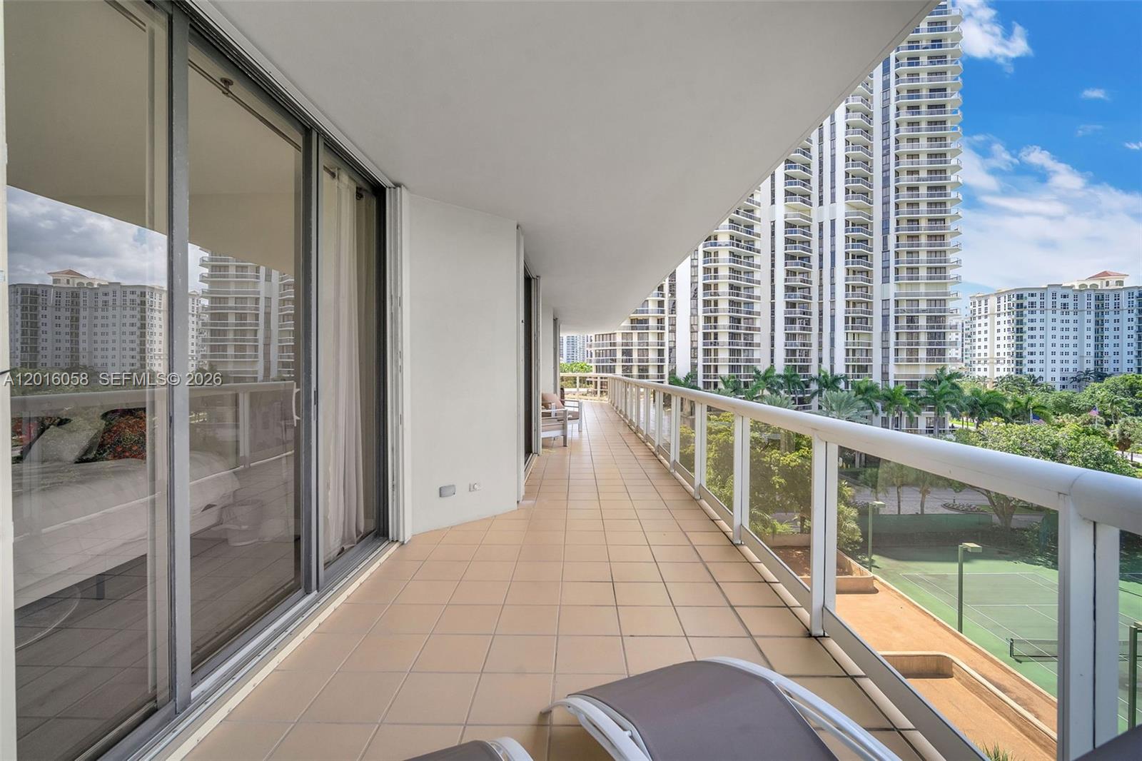 Photo of 20191 Country Club Dr #601, Aventura, Florida, 33180 -