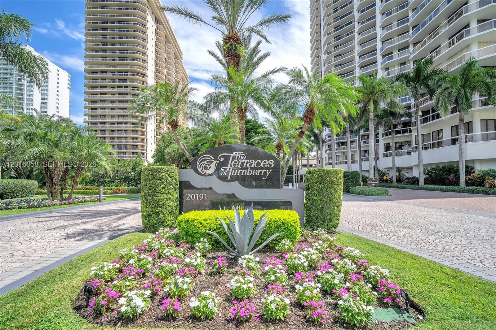 Photo of 20191 Country Club Dr #601, Aventura, Florida, 33180 -