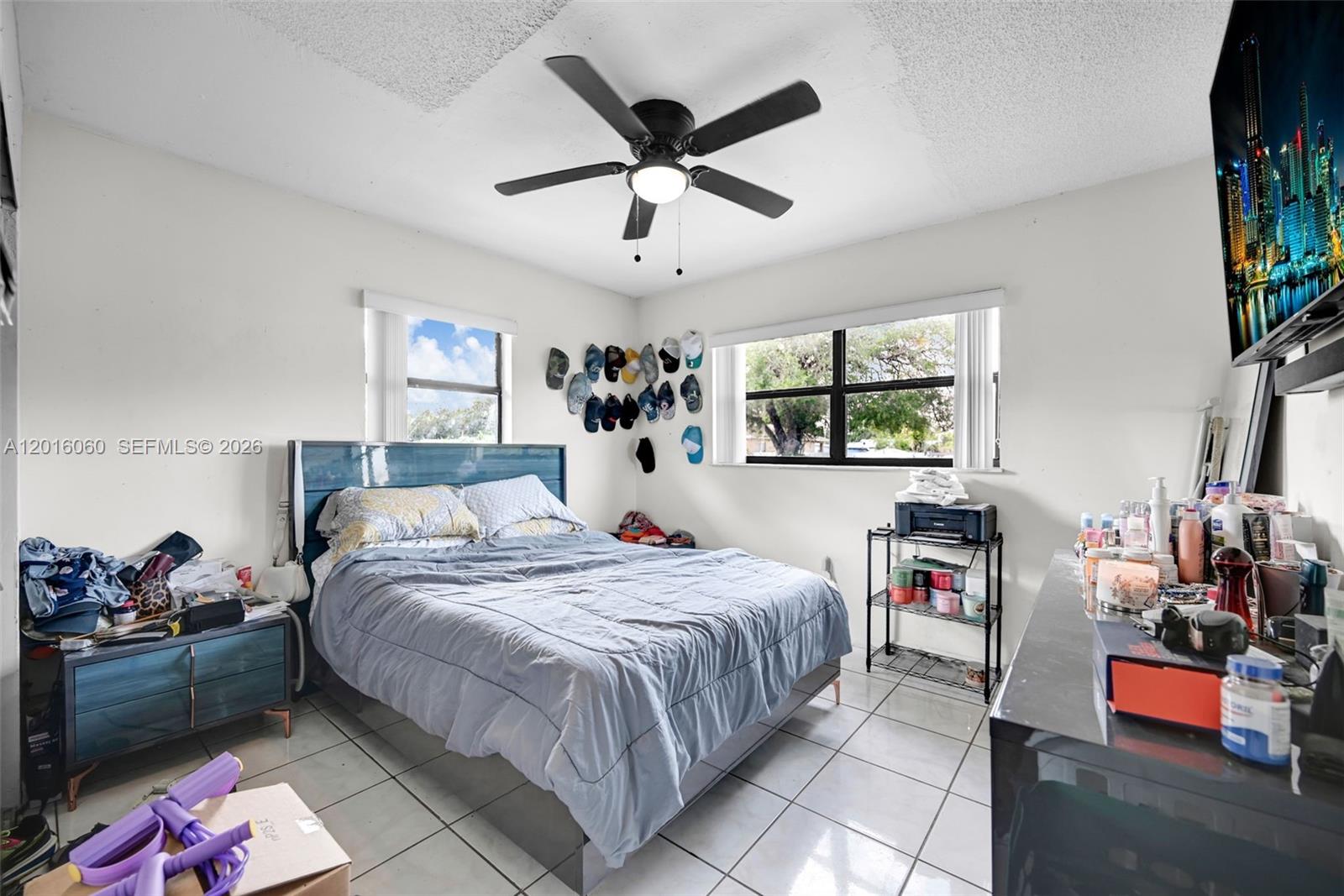 See details / 1969 sq. ft. $ 2026-05-09 0 Photo