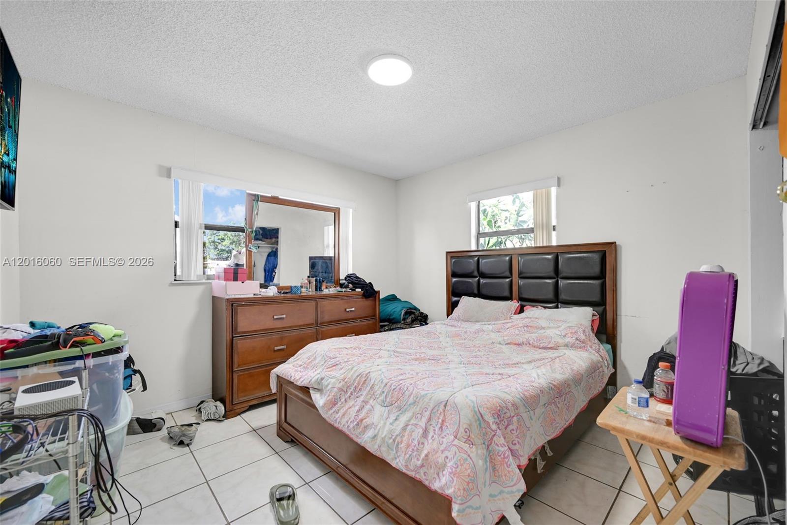 See details / 1969 sq. ft. $ 2026-05-09 0 Photo