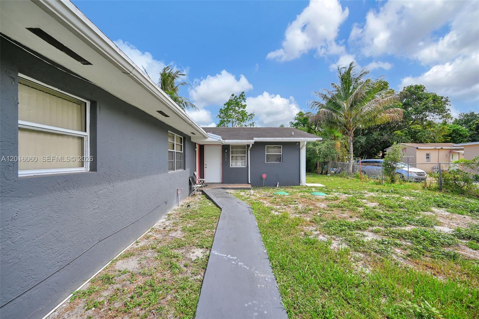 See details / 1969 sq. ft. $ 2026-05-09 0 Photo