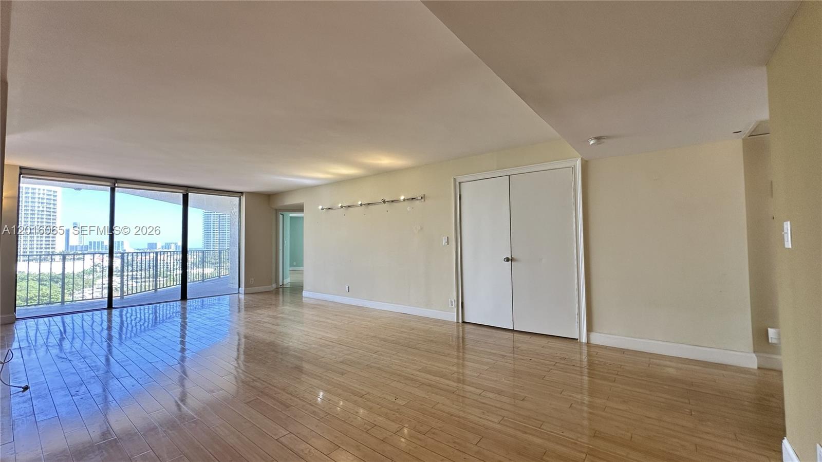 Photo of 18181 31st Ct  #1408, Aventura, Florida, 33160 - Livng room