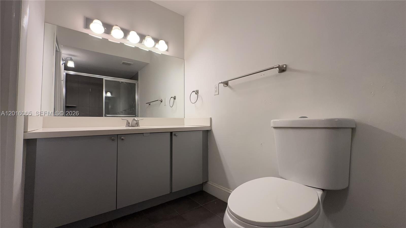 Photo of 18181 31st Ct  #1408, Aventura, Florida, 33160 - Primary bathroom