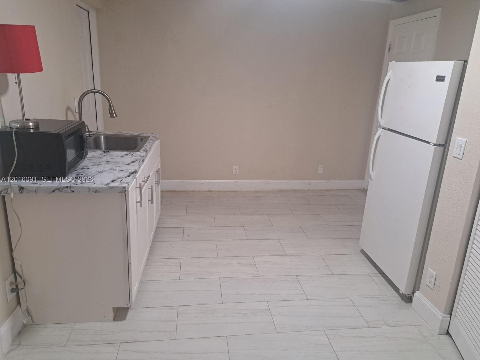 Ver detalles 311 3 / 2 1267 sq. ft. $ 2026-06-04 0 foto