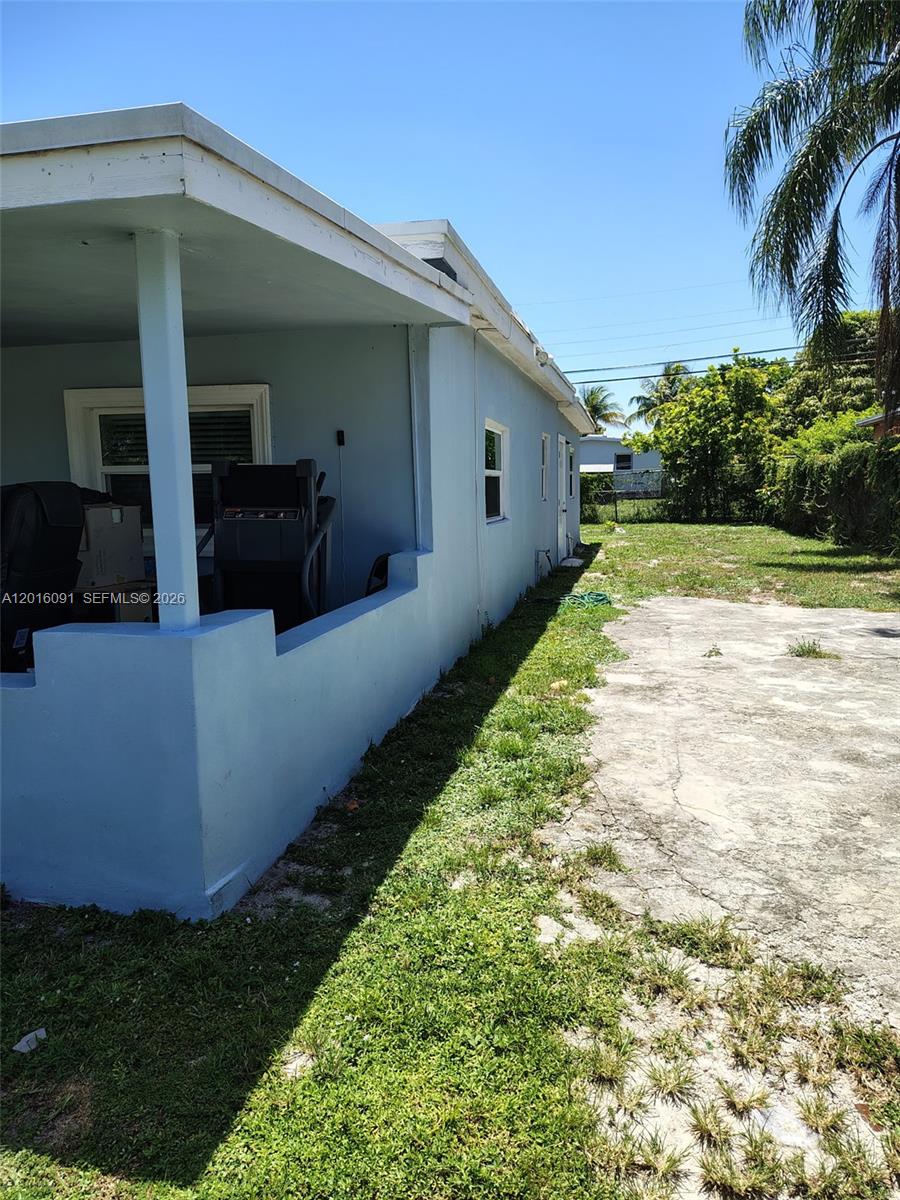 Ver detalles 311 3 / 2 1267 sq. ft. $ 2026-06-04 0 foto