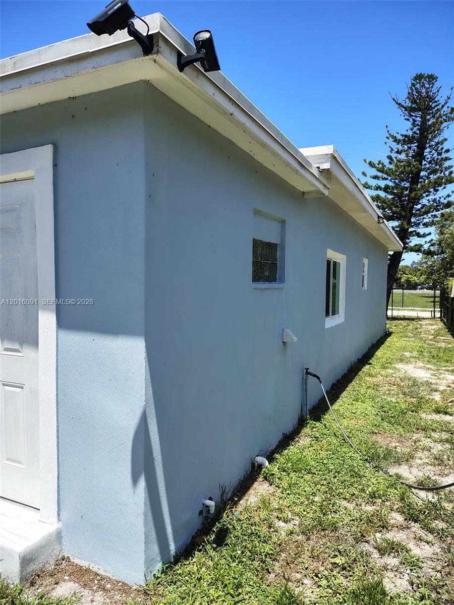 Ver detalles 311 3 / 2 1267 sq. ft. $ 2026-06-04 0 foto