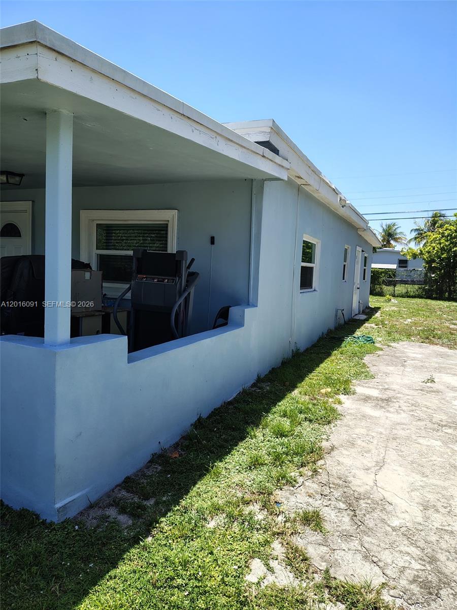 Ver detalles 311 3 / 2 1267 sq. ft. $ 2026-06-04 0 foto