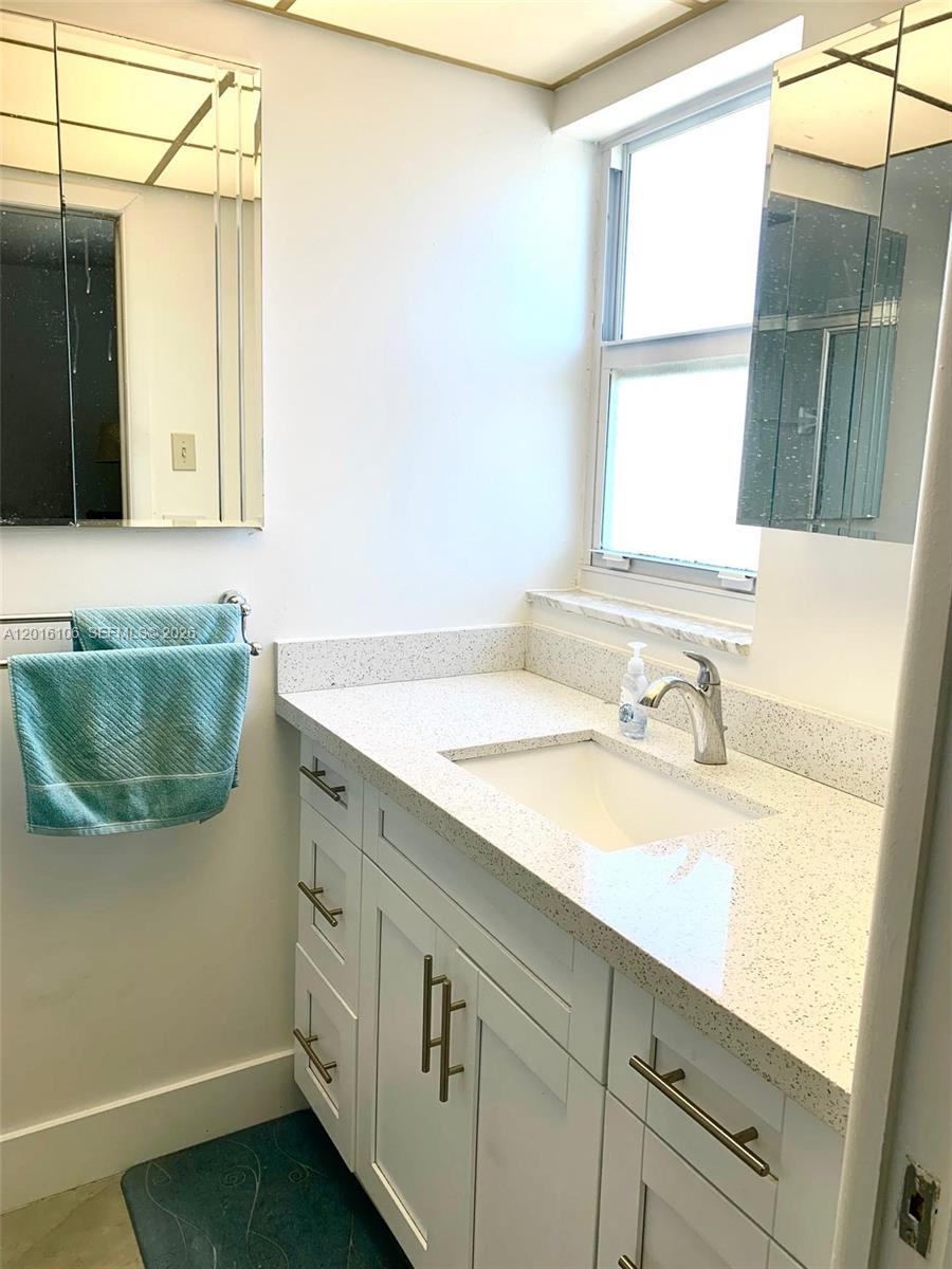 Photo of 501 14th Ave  #601, Hallandale Beach, Florida, 33009 - 