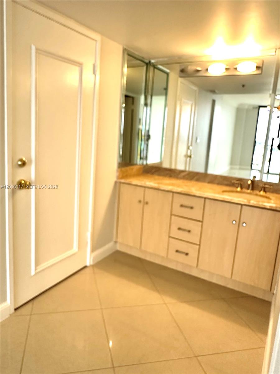 See details 2411 2 / 2 1507 sq. ft. $ 2026-05-09 0 Photo