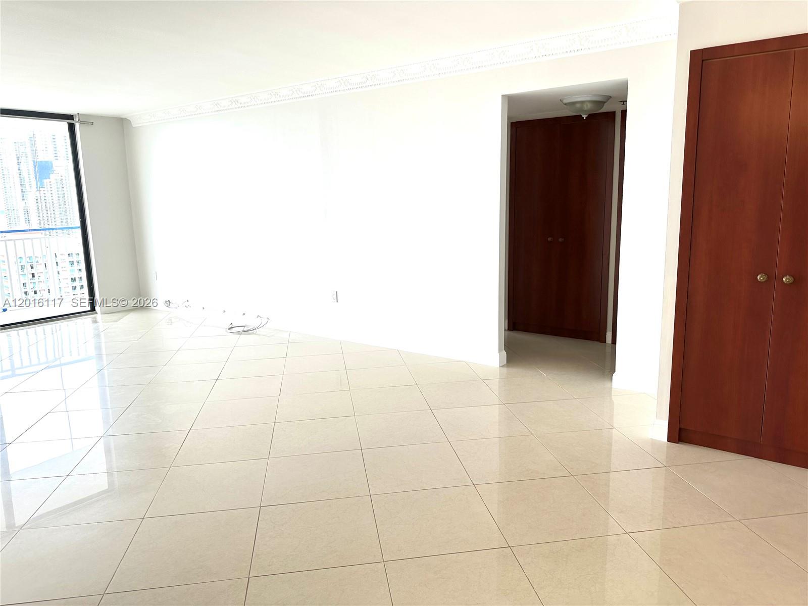 See details 2411 2 / 2 1507 sq. ft. $ 2026-05-09 0 Photo