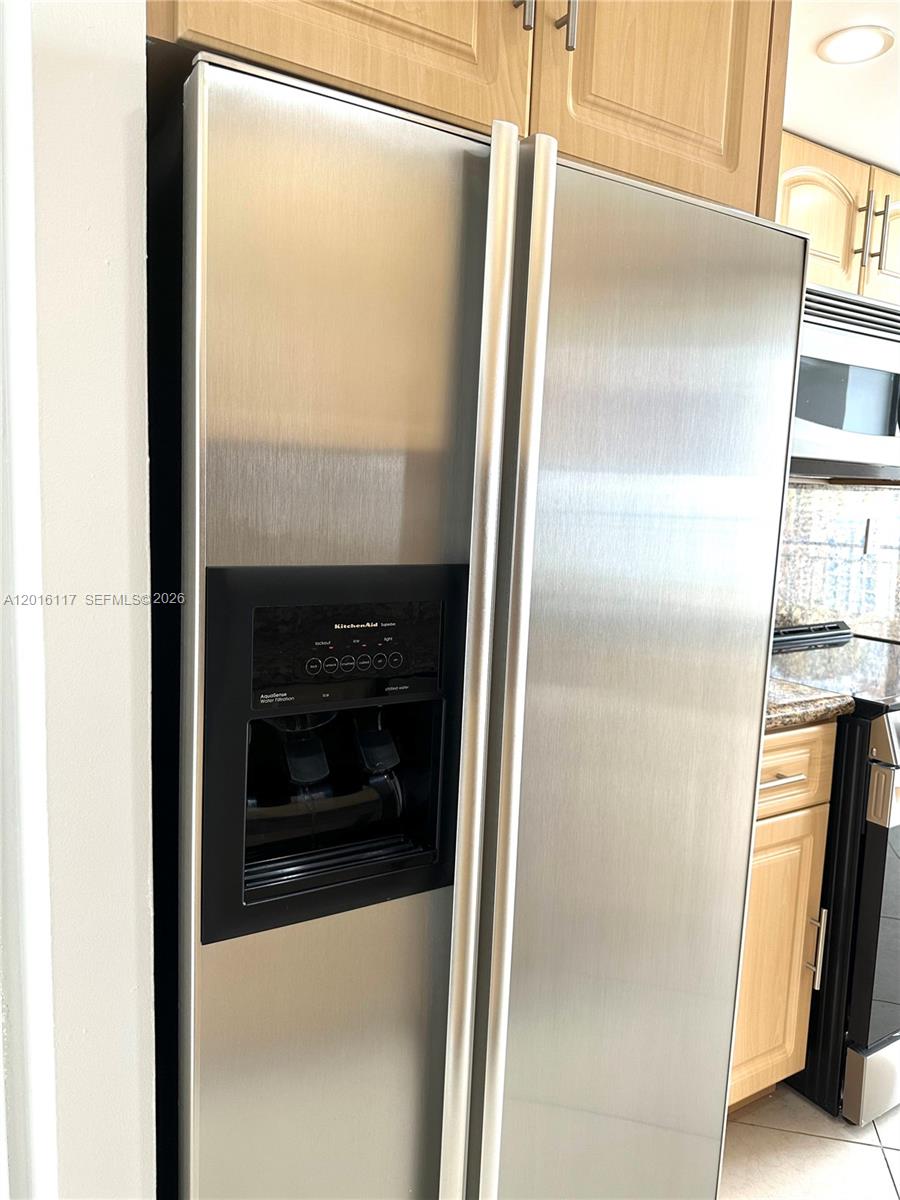 See details 2411 2 / 2 1507 sq. ft. $ 2026-05-09 0 Photo