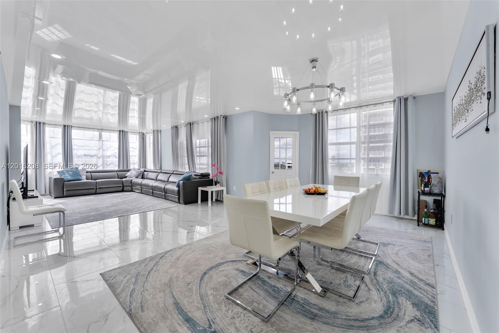 See details 15Q 3 / 3 1740 sq. ft. $ 2026-05-10 0 Photo