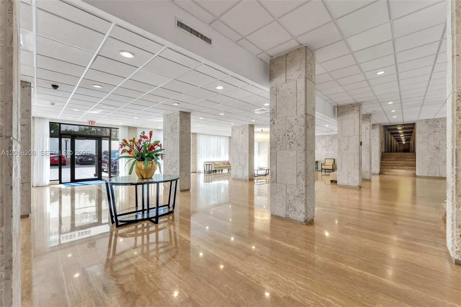 See details 15Q 3 / 3 1740 sq. ft. $ 2026-05-10 0 Photo