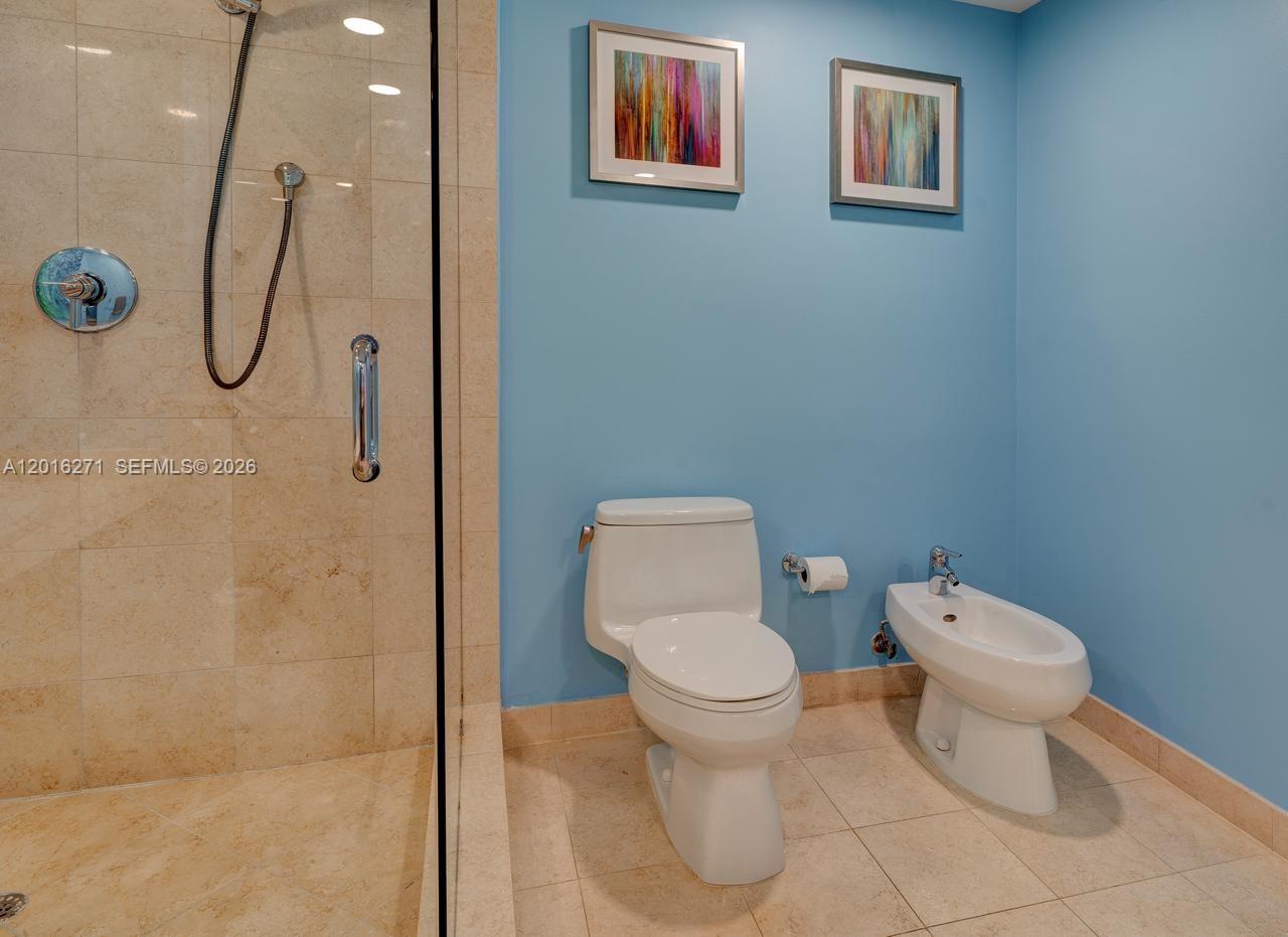 See details 4903 3 / 3 1733 sq. ft. $ 2026-05-10 0 Photo