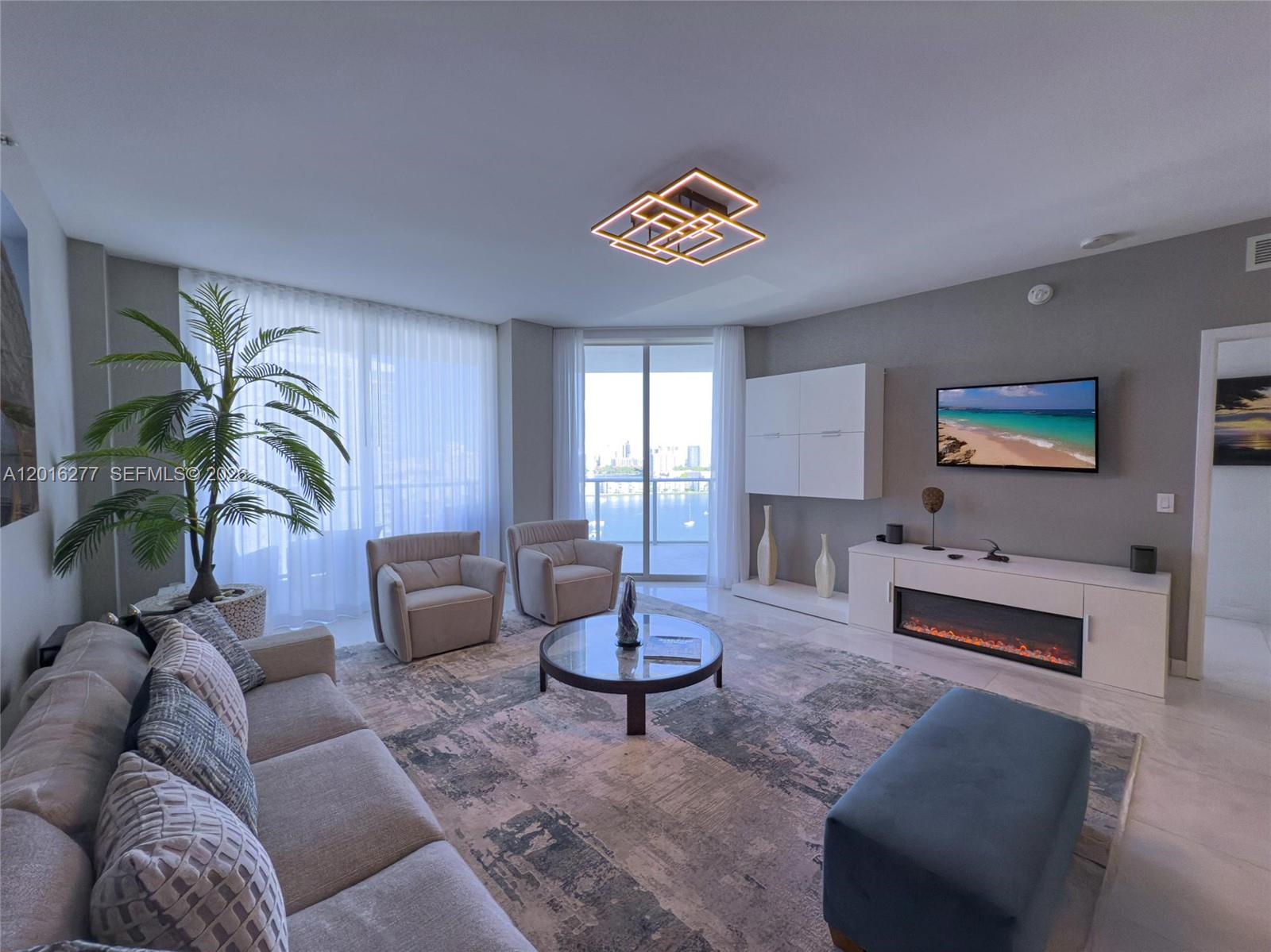 Photo of 17111 Biscayne Blvd #1705, North Miami Beach, Florida, 33160 -