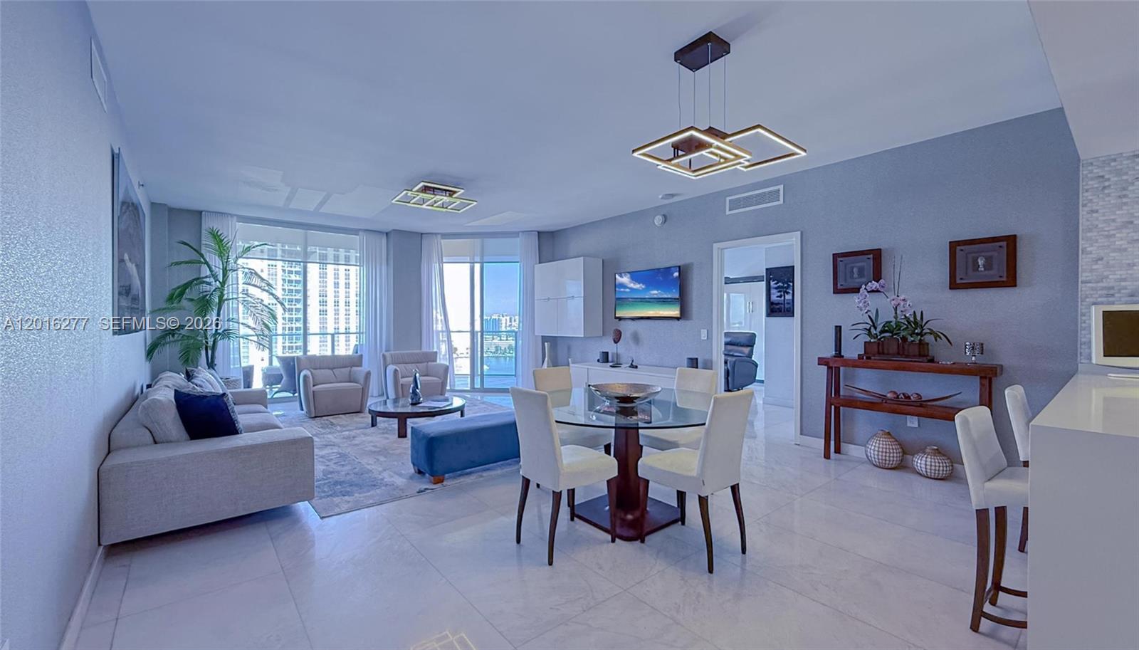 Photo of 17111 Biscayne Blvd #1705, North Miami Beach, Florida, 33160 -