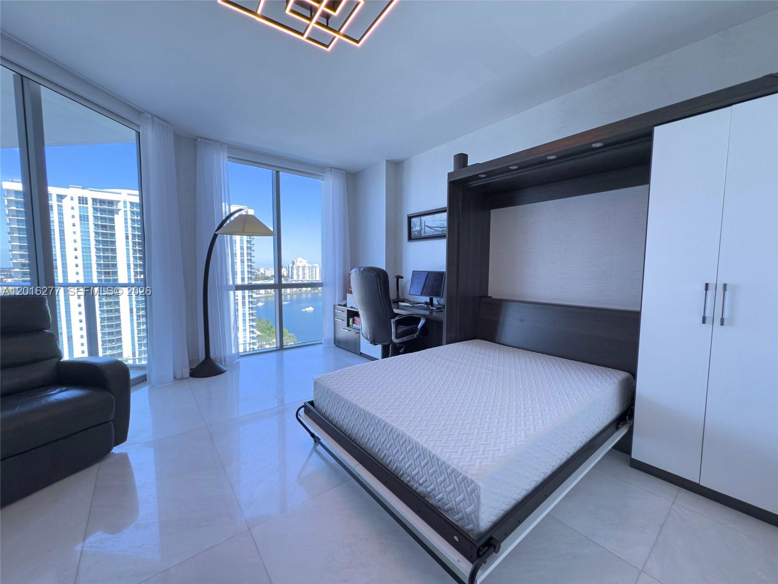 Photo of 17111 Biscayne Blvd #1705, North Miami Beach, Florida, 33160 -