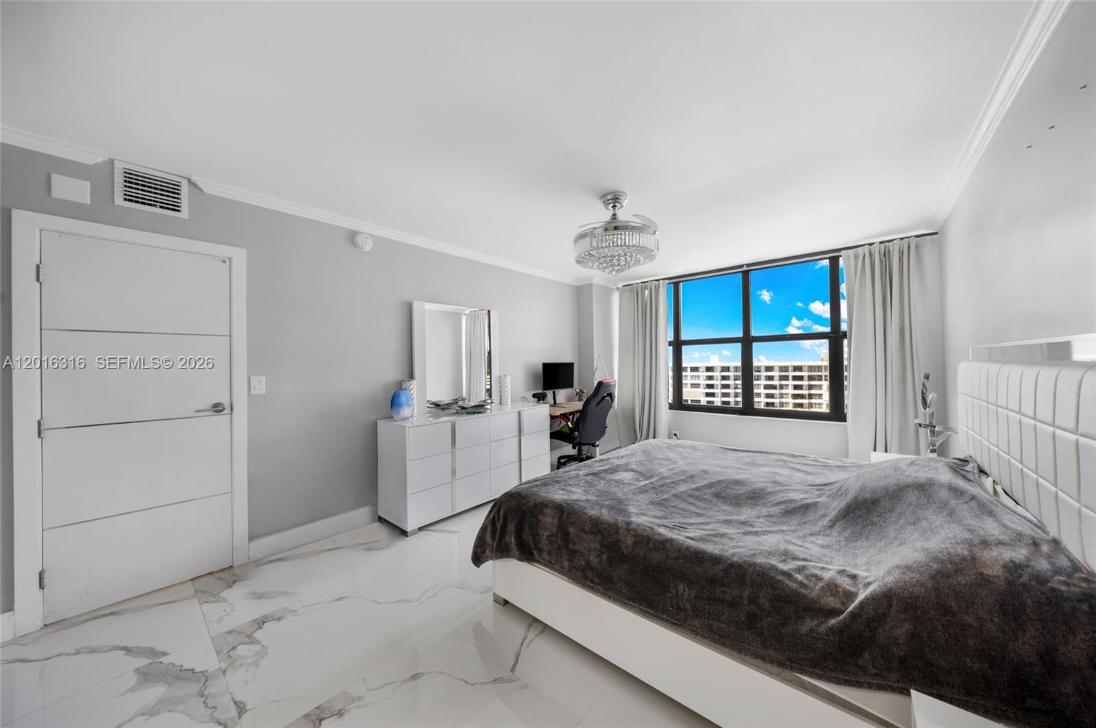 Photo of 2500 Parkview Dr #2119, Hallandale Beach, Florida, 33009 -