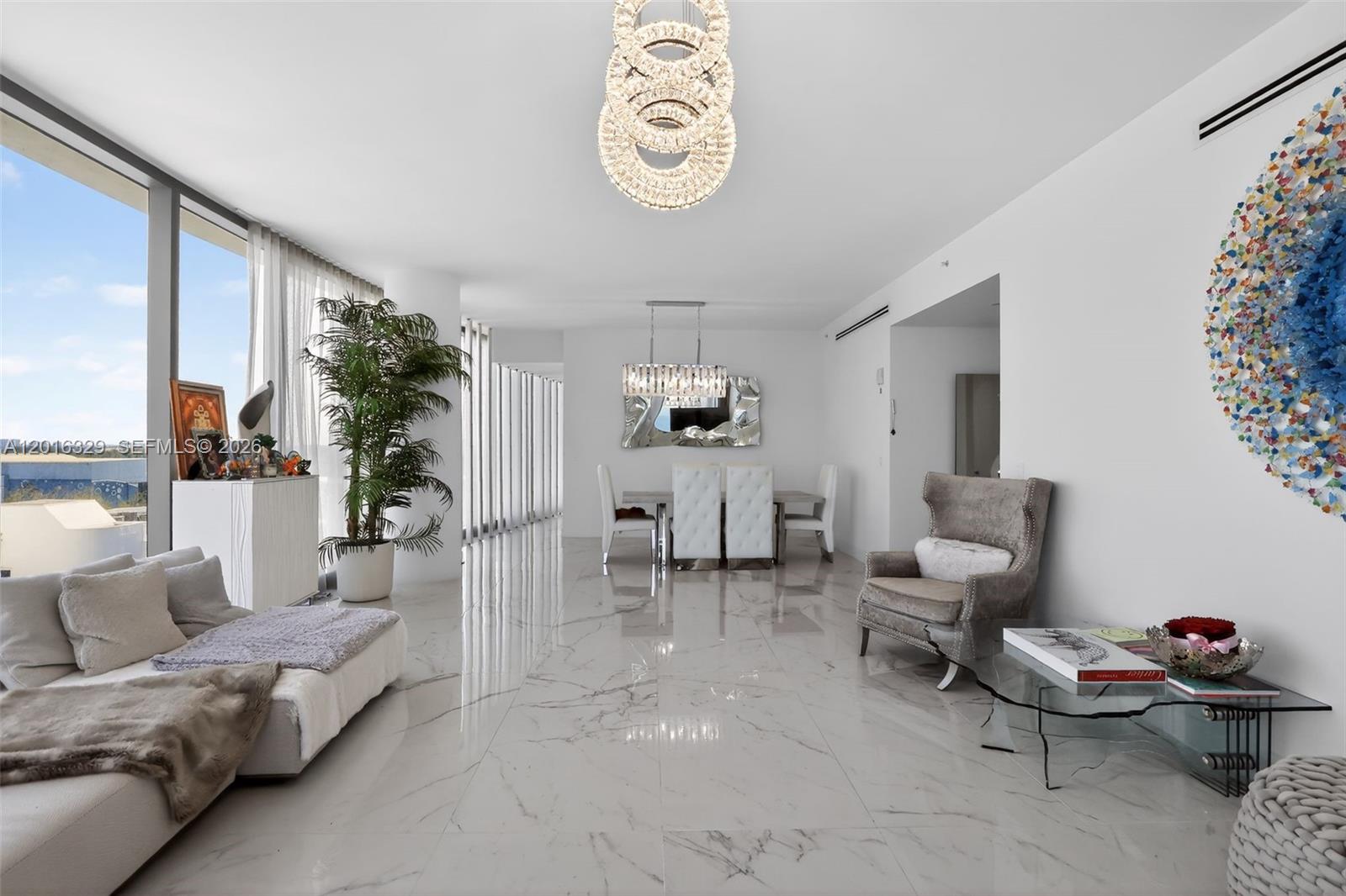 805 4 / 6 3204 sq. ft. $ 2026-05-11 0 Photo