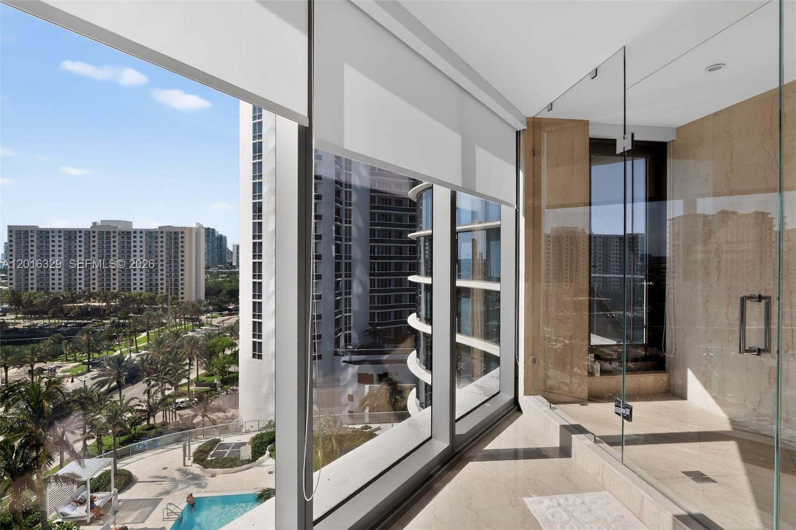805 4 / 6 3204 sq. ft. $ 2026-05-11 0 Photo