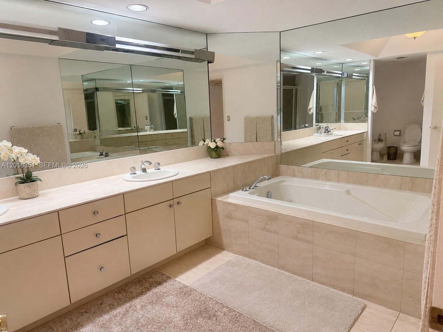 See details 2710 2 / 2 1750 sq. ft. $ 2026-05-11 0 Photo