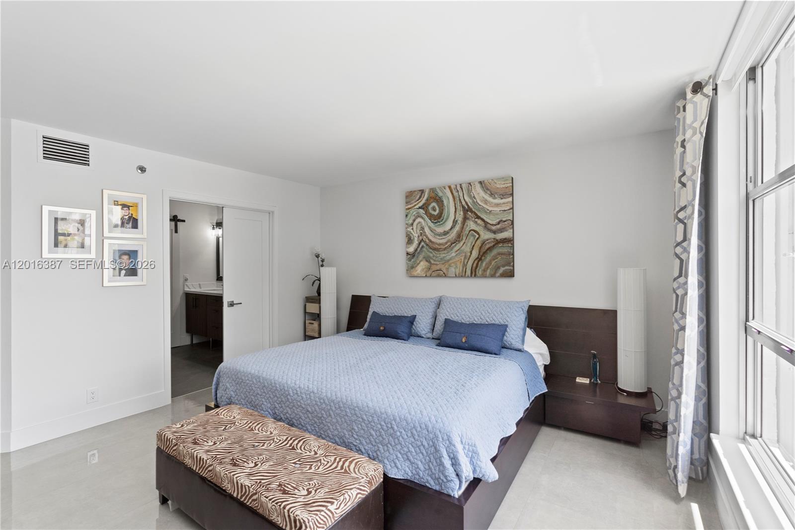 Photo of 3600 Mystic Pointe Dr #306, Aventura, Florida, 33180 -