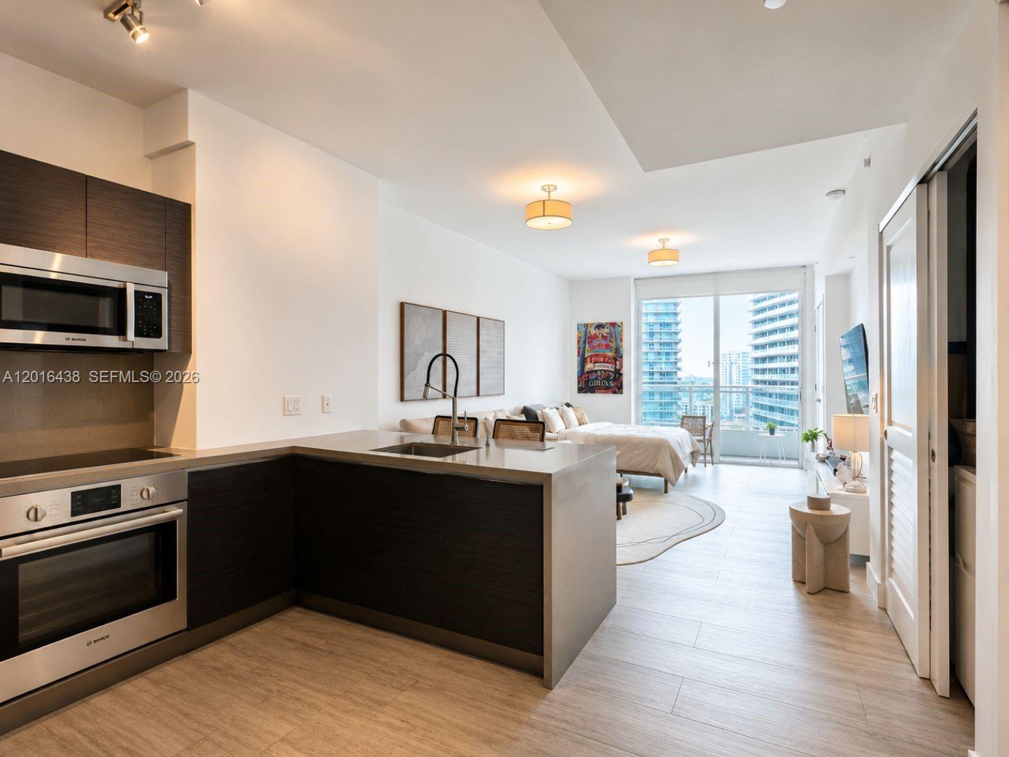 Photo of 1080 Brickell Ave #1705, Miami, Florida, 33131 -