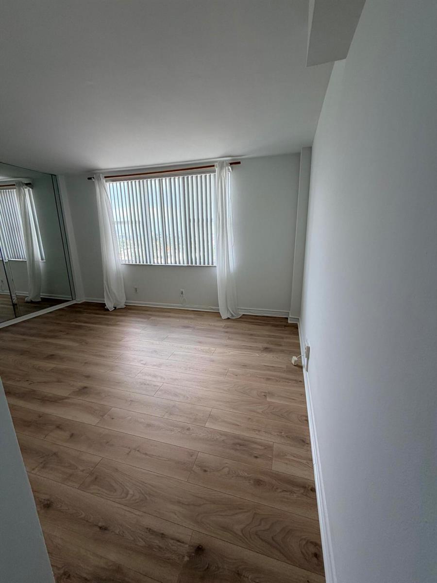 Photo of 9195 Collins #913, Surfside, Florida, 33154 - Bedroom
