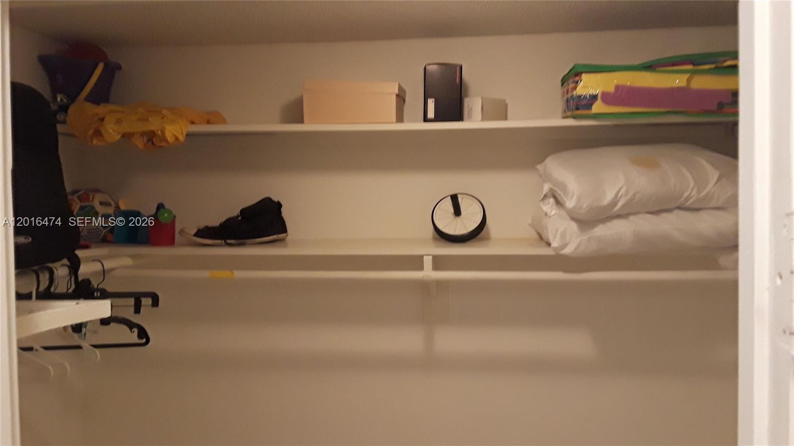 105-2 1 / 2 1036 sq. ft. $ 2026-05-11 0 Photo