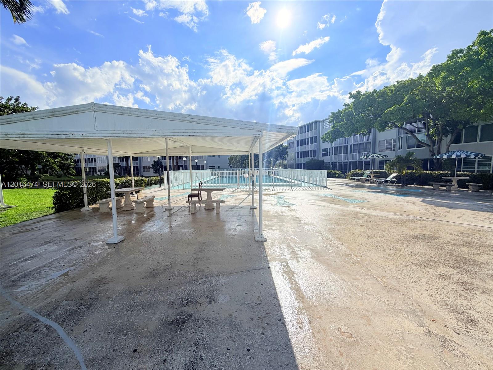 105-2 1 / 2 1036 sq. ft. $ 2026-06-06 0 Photo