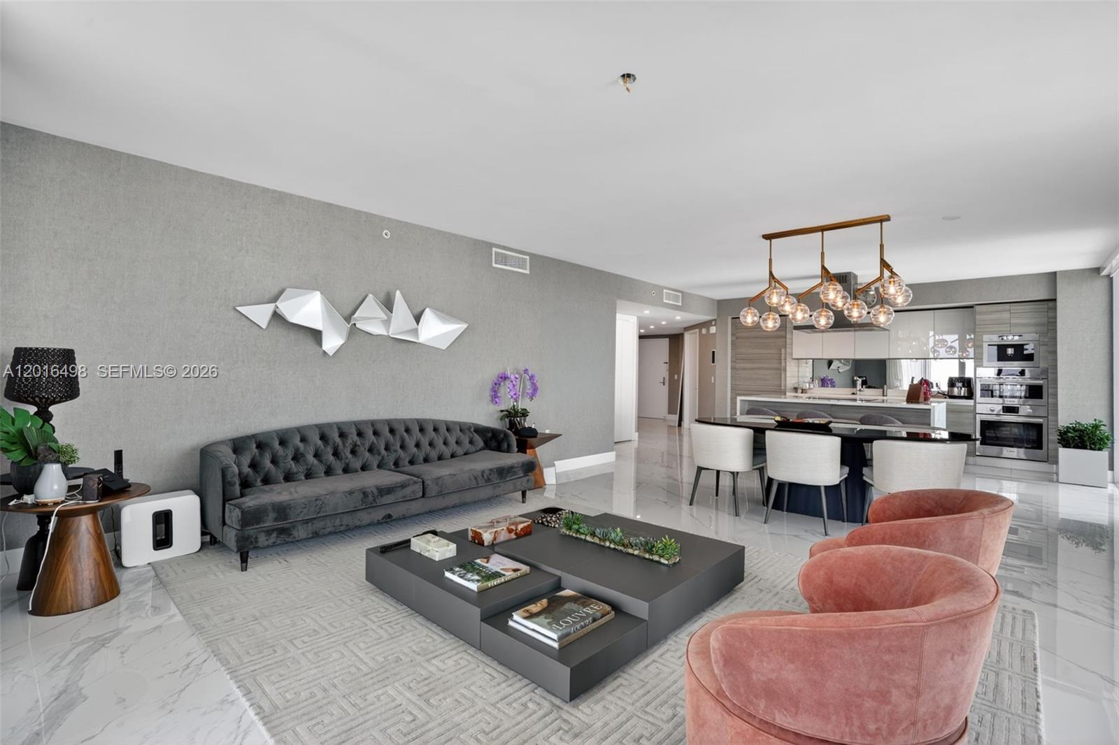 See details 5-2301 3 / 4 1892 sq. ft. $ 2026-05-26 0 Photo