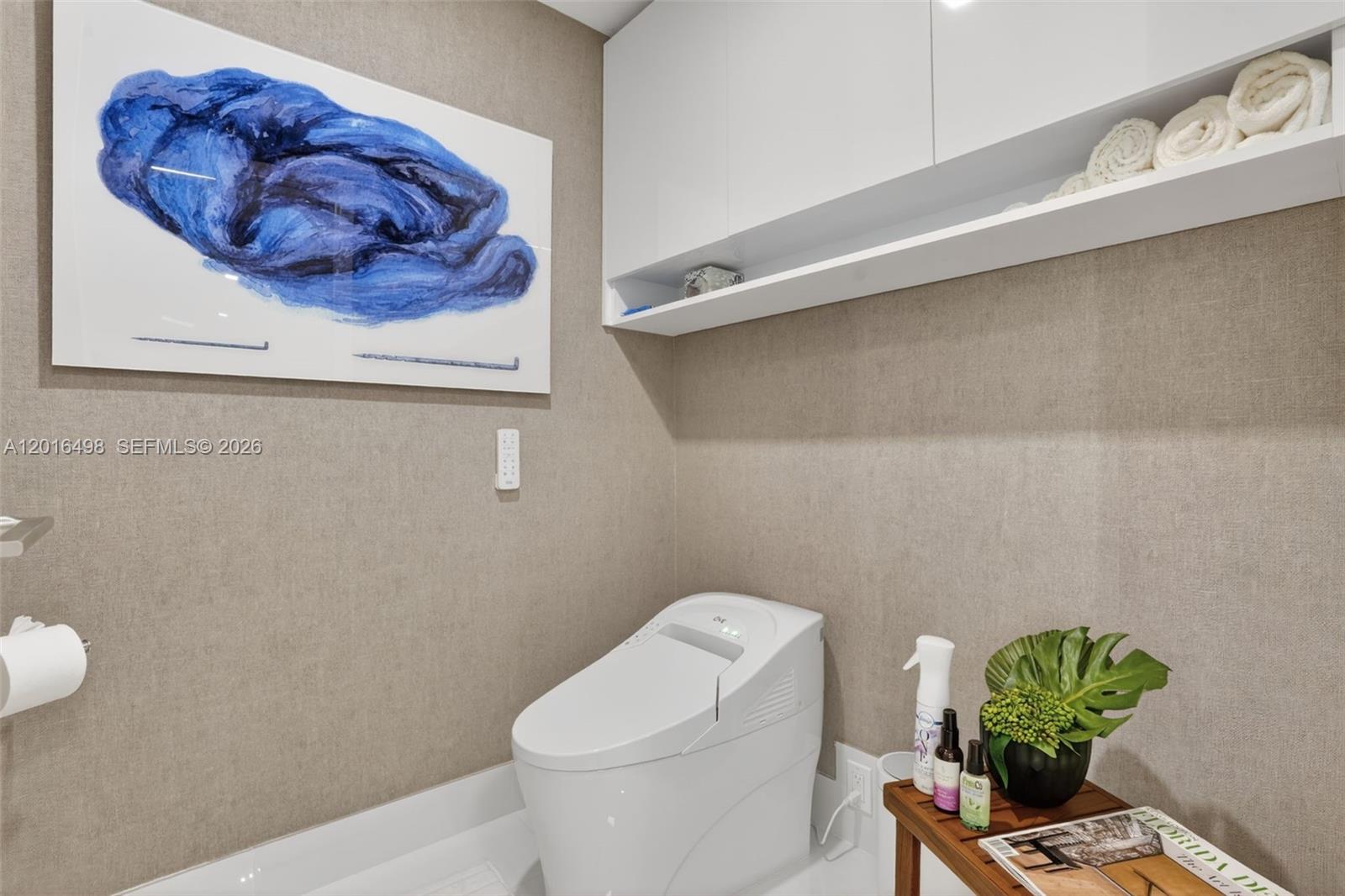 See details 5-2301 3 / 4 1892 sq. ft. $ 2026-05-26 0 Photo