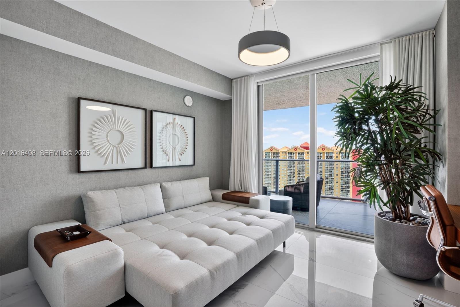 See details 5-2301 3 / 4 1892 sq. ft. $ 2026-05-26 0 Photo