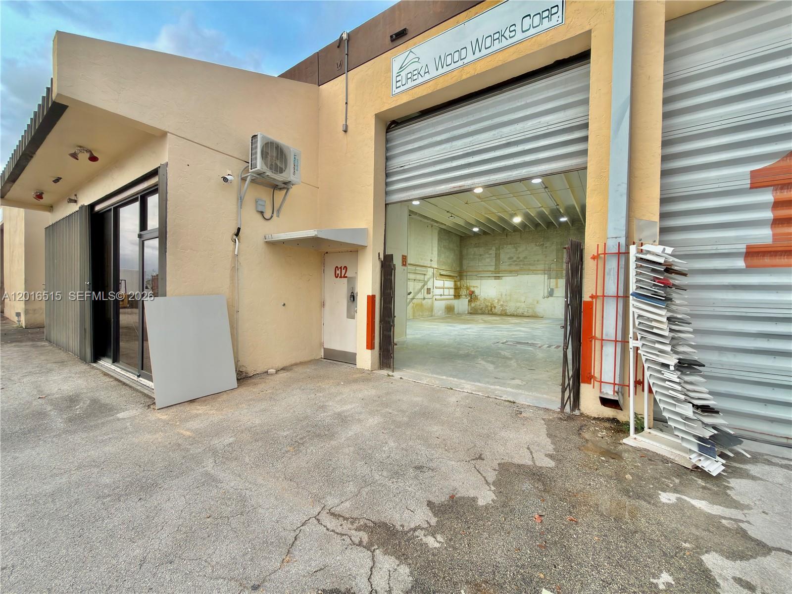 12  /   sq. ft. $ 2026-05-11 0 Photo