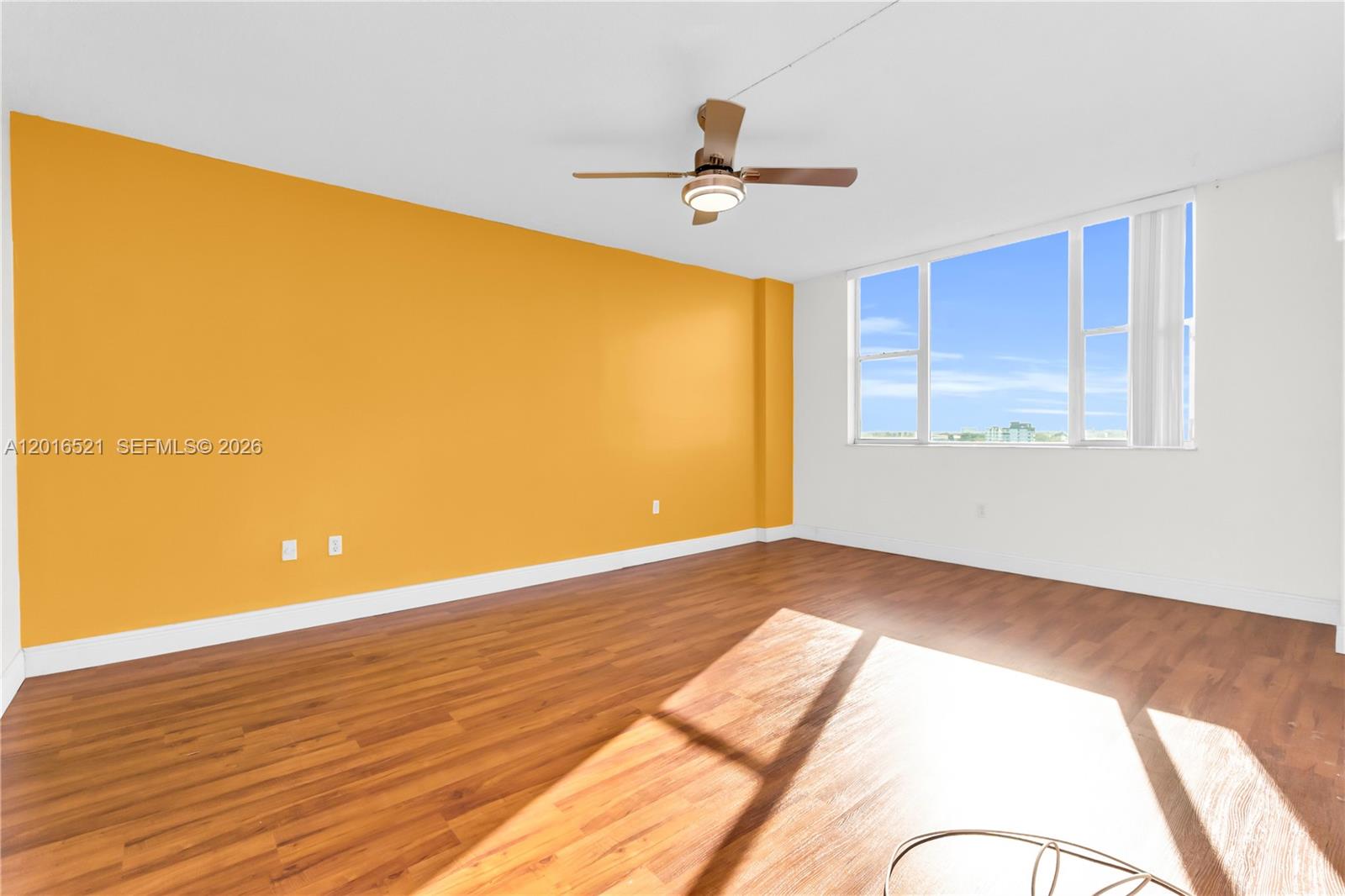 See details 812 2 / 2 1132 sq. ft. $ 2026-05-11 0 Photo