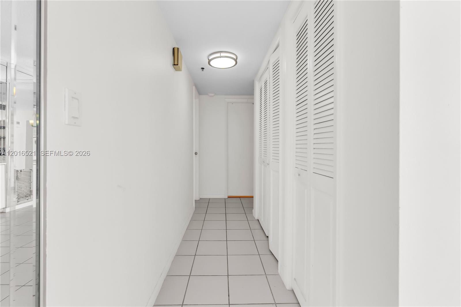 See details 812 2 / 2 1132 sq. ft. $ 2026-05-11 0 Photo