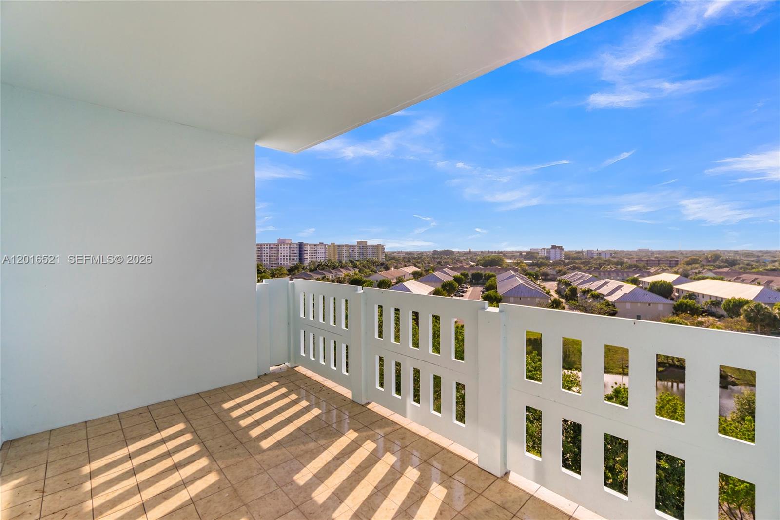 See details 812 2 / 2 1132 sq. ft. $ 2026-05-11 0 Photo