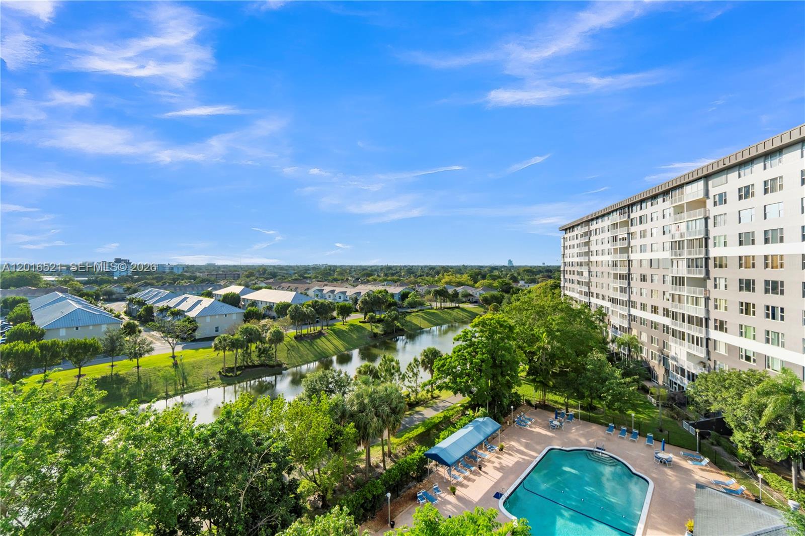 See details 812 2 / 2 1132 sq. ft. $ 2026-05-11 0 Photo