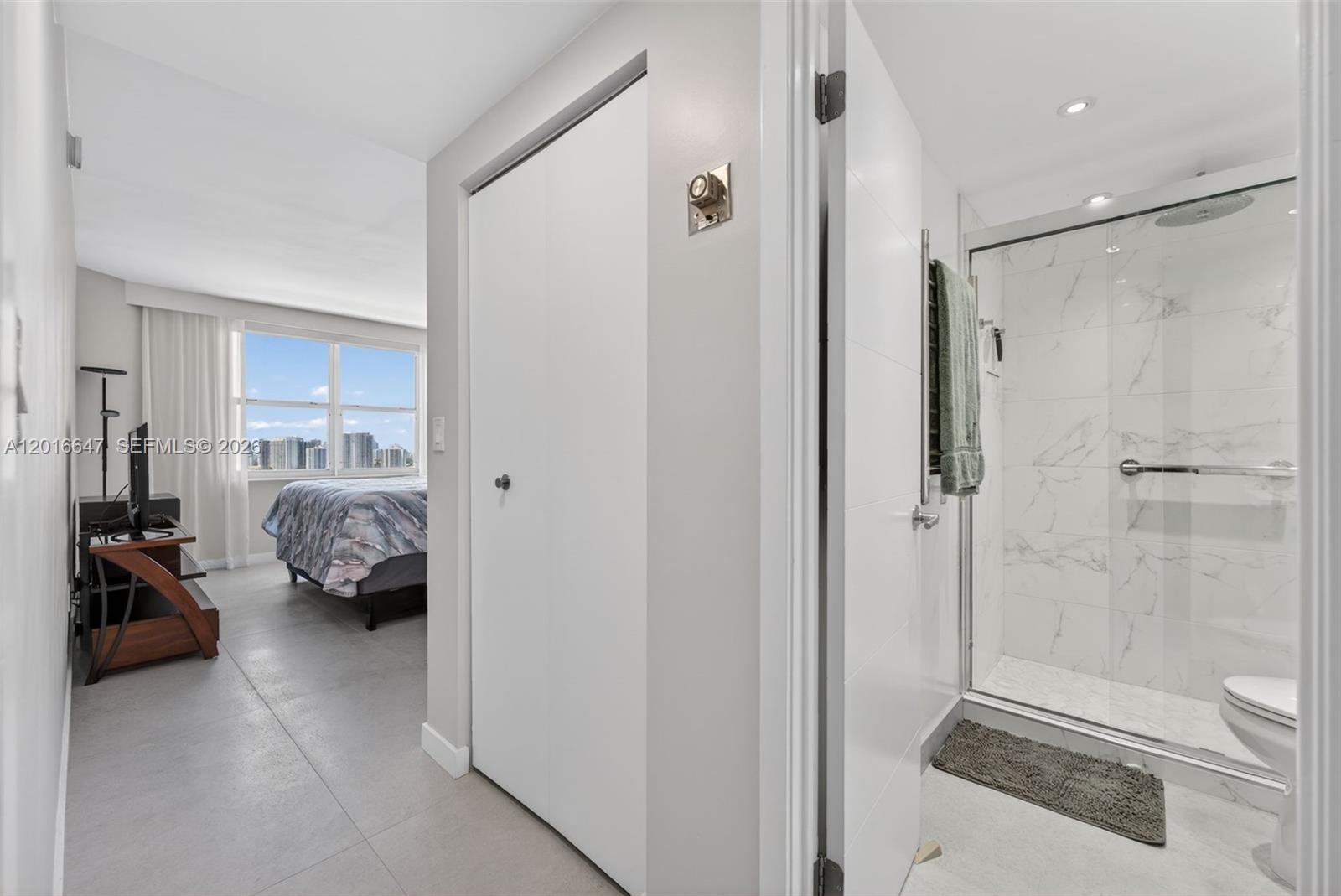 19L 1 / 2 870 sq. ft. $ 2026-05-24 0 Photo