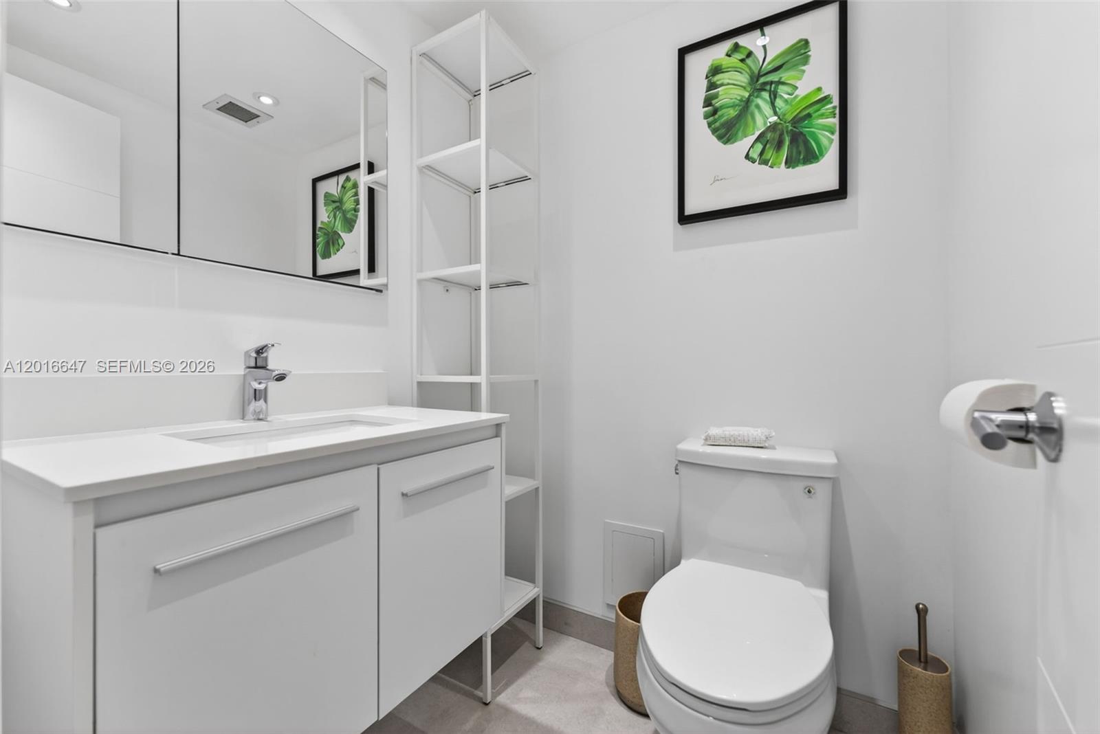19L 1 / 2 870 sq. ft. $ 2026-05-24 0 Photo