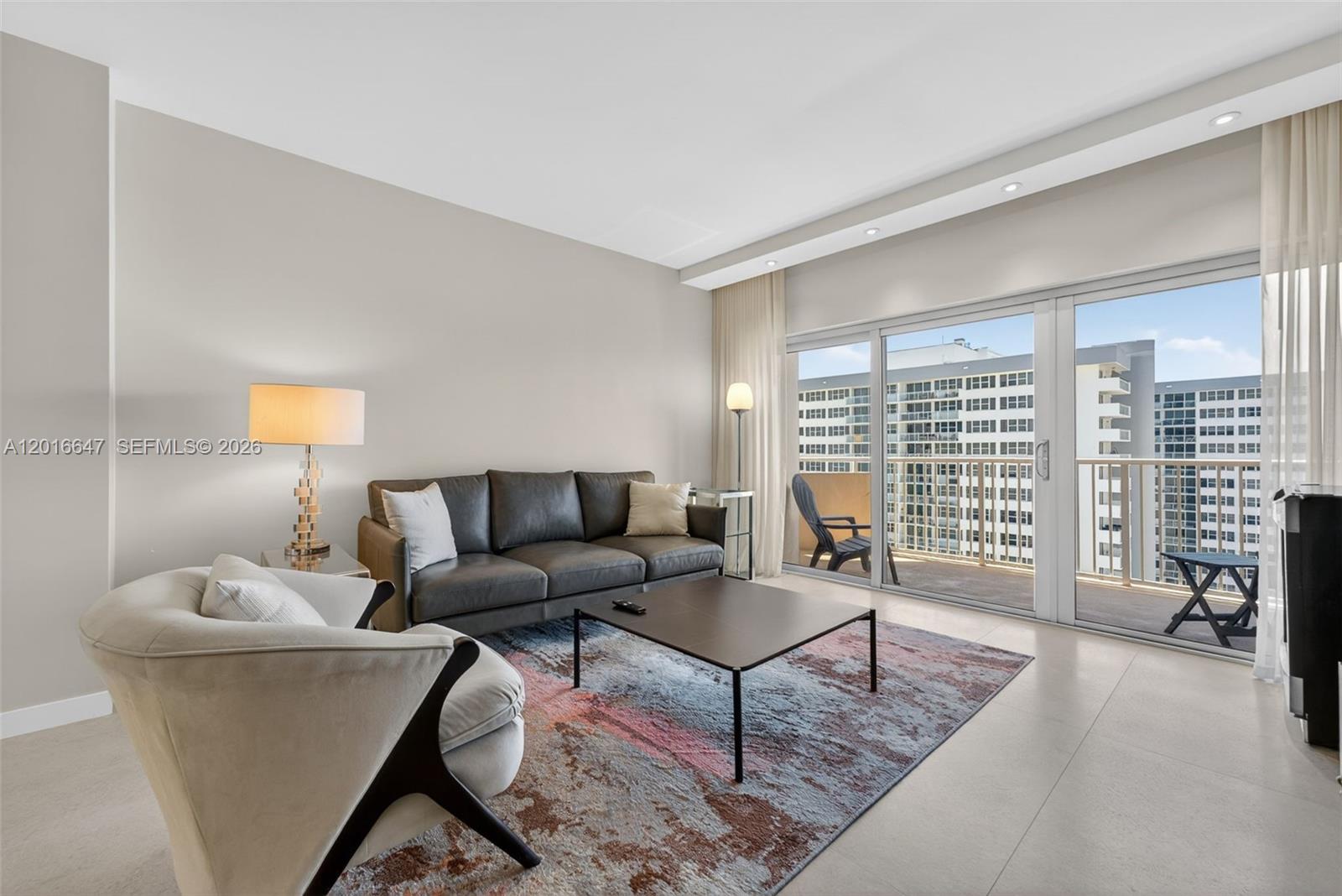 19L 1 / 2 870 sq. ft. $ 2026-05-24 0 Photo