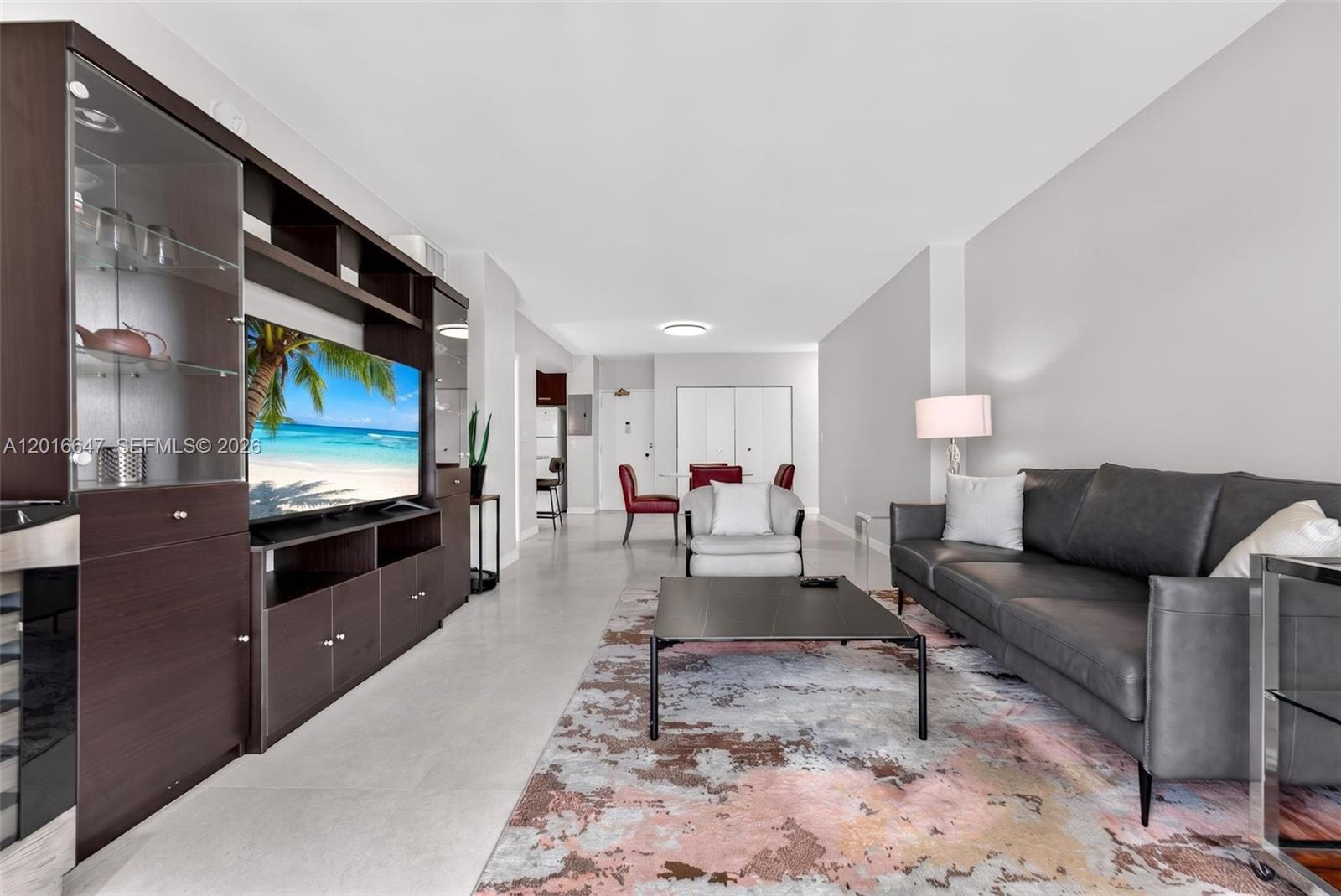 19L 1 / 2 870 sq. ft. $ 2026-05-24 0 Photo