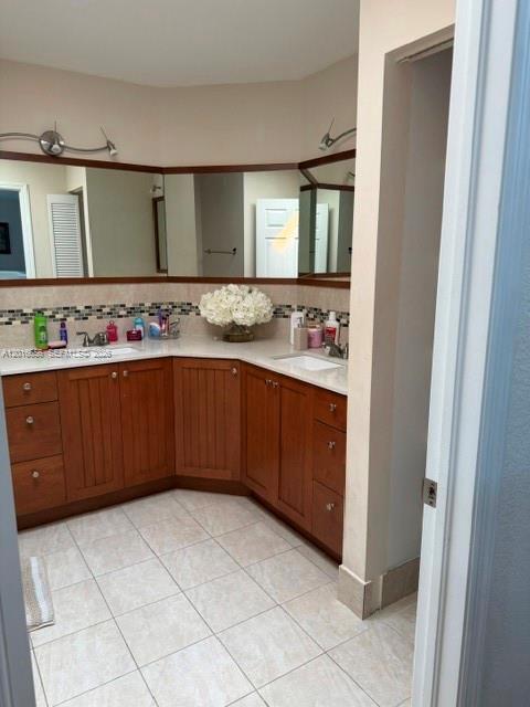 Ver detalles 14630 4 / 2 2459 sq. ft. $ 2026-05-11 0 foto