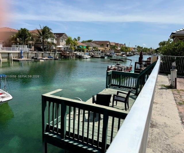 Ver detalles 14630 4 / 2 2459 sq. ft. $ 2026-05-11 0 foto