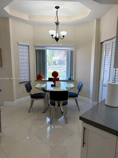 Ver detalles 14630 4 / 2 2459 sq. ft. $ 2026-05-11 0 foto
