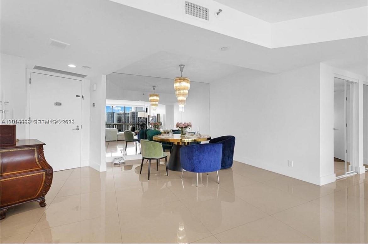 2508 2 / 2 1230 sq. ft. $ 2026-05-11 0 Photo
