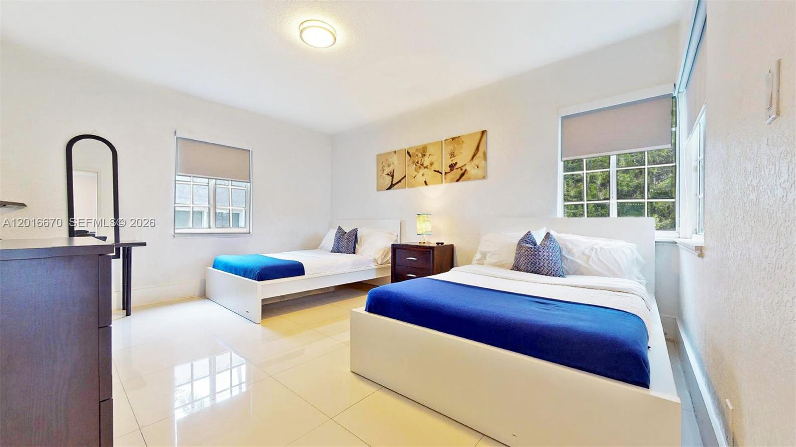 Ver detalles / sq. ft. $ 2026-05-11 0 foto