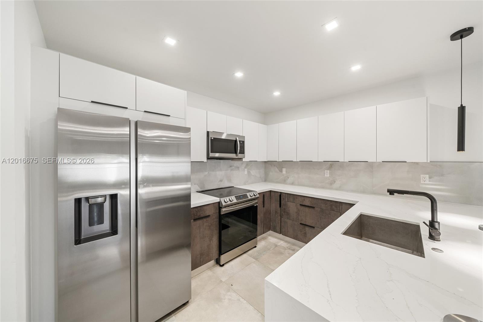 See details / 3704 sq. ft. $ 2026-05-11 0 Photo